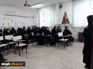 بازدید دانش آموزان دبیرستان قائمیه از پردیس حضرت معصومه(س)