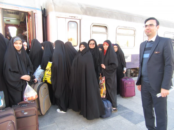 اعزام دانشجومعلمان پردیس حضرت معصومه(س) به اردوی زیارتی مشهد مقدس 2