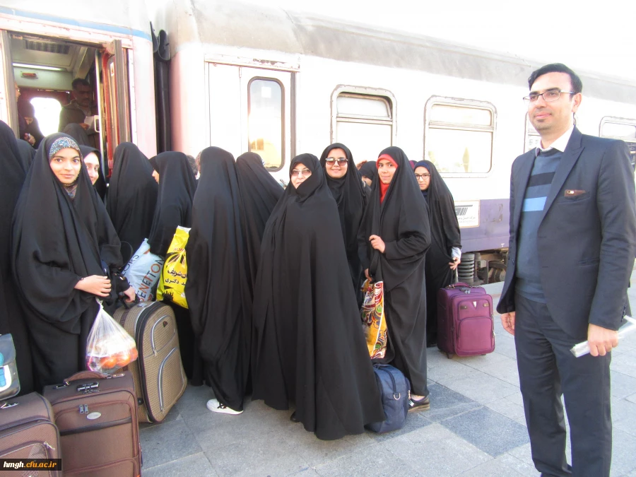 اعزام دانشجومعلمان پردیس حضرت معصومه(س) به اردوی زیارتی مشهد مقدس 2