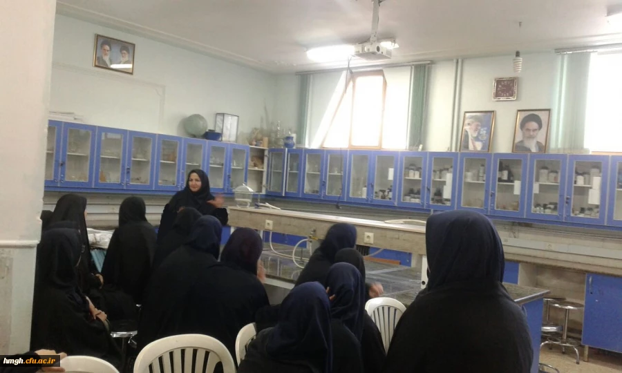 بازدید دانش آموزان دبیرستان دخترانه عفاف از پردیس حضرت معصومه(س) 2