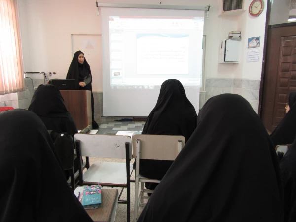 دوره ضمن خدمت «مواد مخدر و پیامدهای سوء آن» برگزار شد. 3