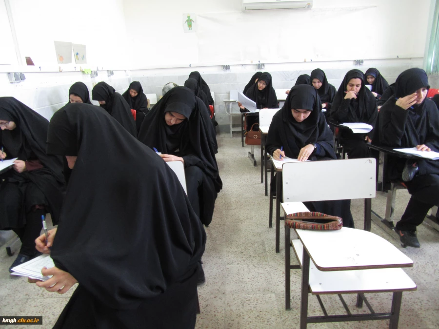 برگزاری آزمون  های 9 گانه عترت و معارف دینی بیست و نهمین جشنواره فرهنگی و هنری دانشگاه فرهنگیان در مرحله استانی 6