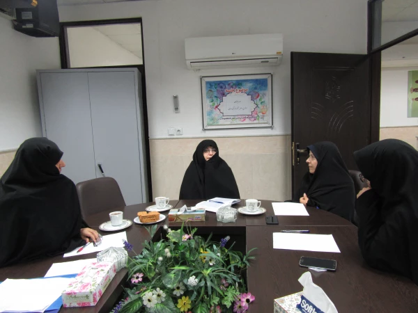 برگزاری جلسه مدیران بخش ها و گروه آموزشی پردیس حضرت معصومه(س) 2