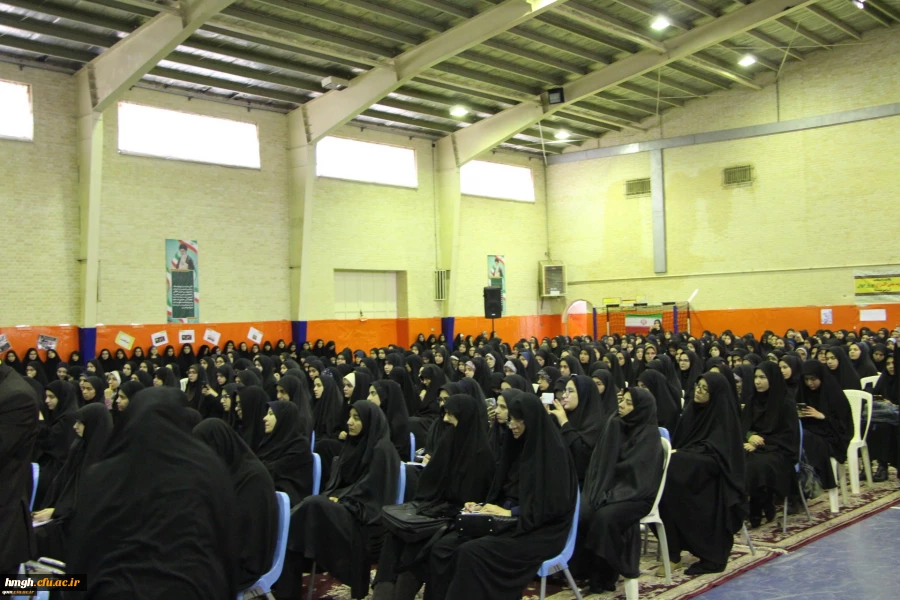 برنامه ساعت فرهنگی پردیس حضرت معصومه(س) با عنوان «گام دوم انقلاب و نقش معلم مهدوی در تحقق آن»  2