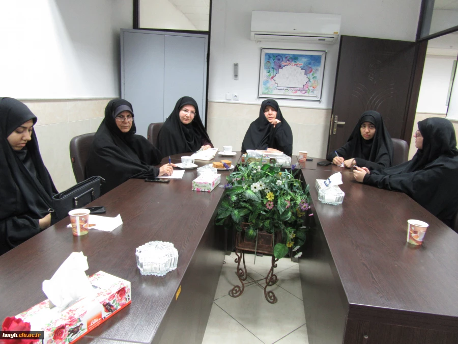 دیدار خانم کاوه از اداره کل امور اجتماعی معاونت فرهنگی و اجتماعی دانشگاه فرهنگیان با دبیران انجمن های علمی و کانون های فرهنگی پردیس حضرت معصومه(س) 2