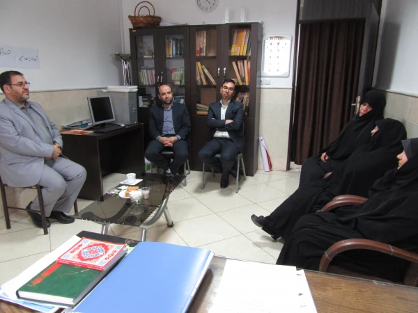 دیدار سرپرست امور پردیس های استان قم با کارکنان پردیس حضرت معصومه(س) 2