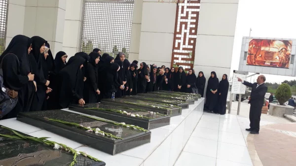 شرکت دانشجومعلمان پردیس حضرت معصومه(س) در اردوی تفریحی یکروزه تهران 2