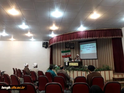 جلسه هم اندیشی اساتید با موضوع «افزایش جمعیت، راهکارها و موانع آن» برگزار شد.