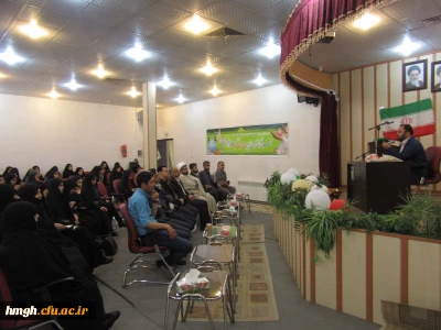 برنامه ساعت فرهنگی پردیس حضرت معصومه(س) با سخنرانی مسؤول بسیج اساتید استان قم