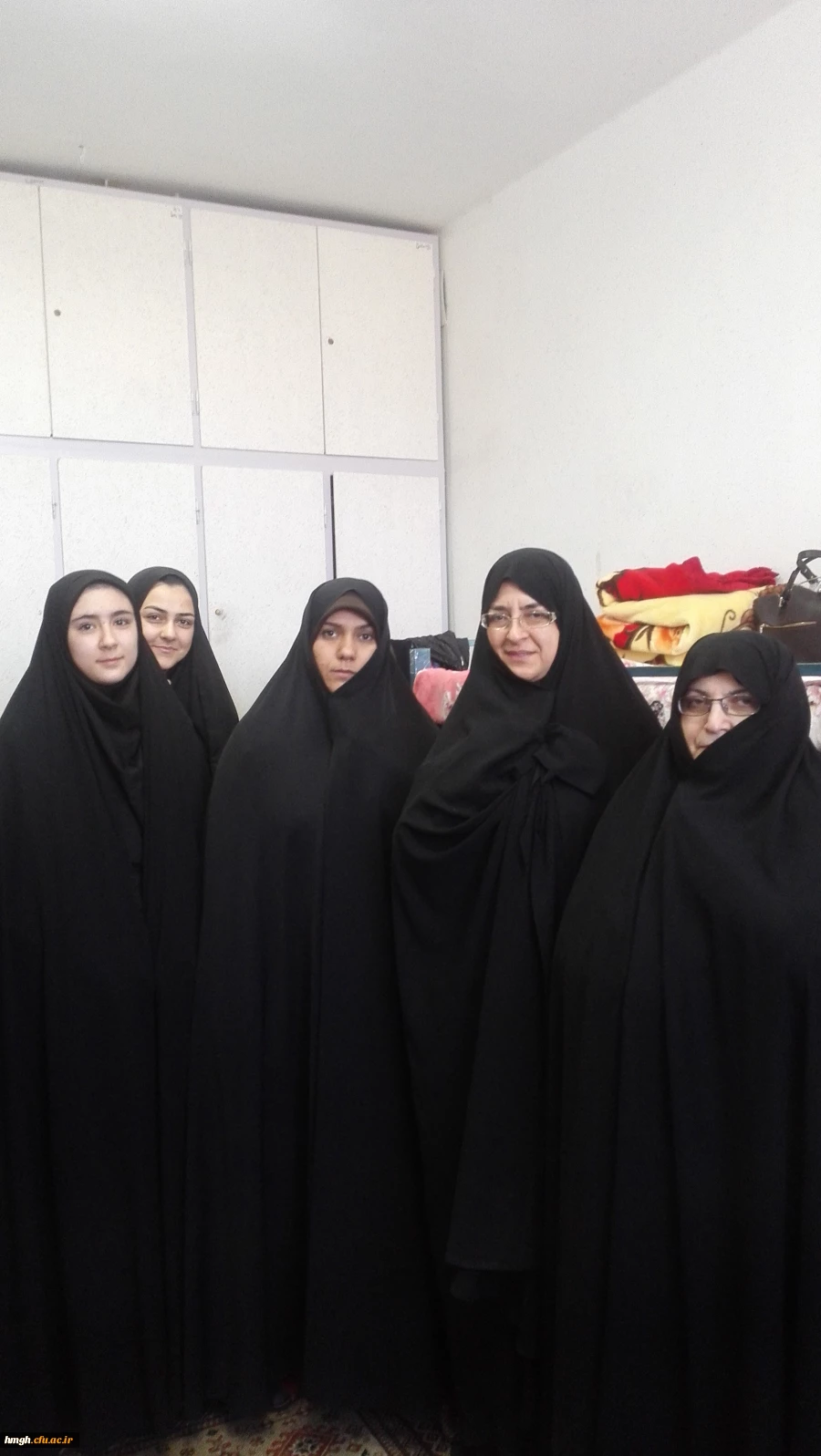 بازدید سرپرست پردیس حضرت معصومه(س) از سرای دانشجویی پردیس به مناسبت هفته سلامت 2