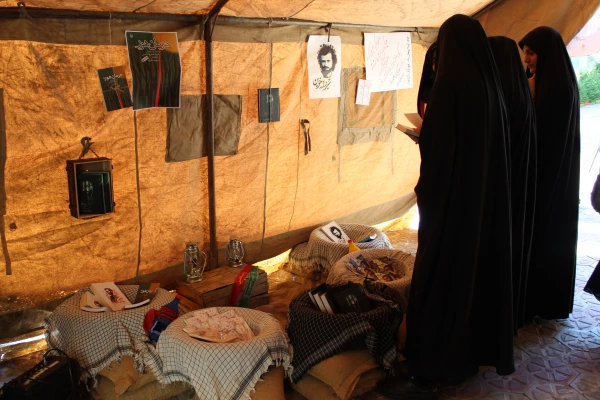 ساعت فرهنگی پردیس حضرت معصومه(س) در این هفته با یاد و خاطره شهدا عطرآگین شد. 2