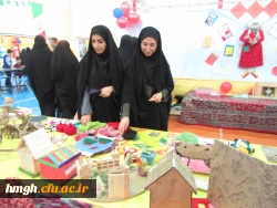 بازدید دانشجومعلمان پردیس حضرت معصومه(س) از نمایشگاه دست ساخته های دانش آموزان در نهمین جشنواره جابر ابن حیان 2