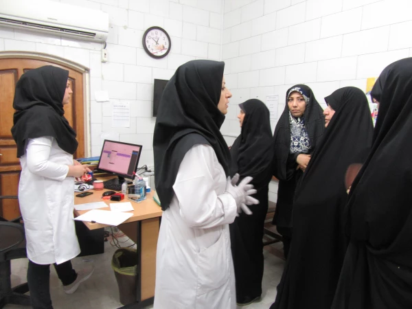 بازدید اساتید و کارکنان پردیس حضرت معصومه(س) از مرکز فوق تخصصی درمان ناباروری جهاددانشگاهی واحد استان قم (رویا) 2