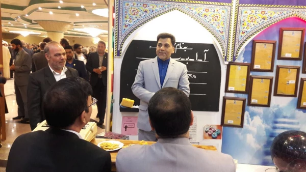 گزارش تصویری از غرفه استان قم در نمایشگاه آثار و موزه اسناد و مفاخر تربیت معلم در ایران 7