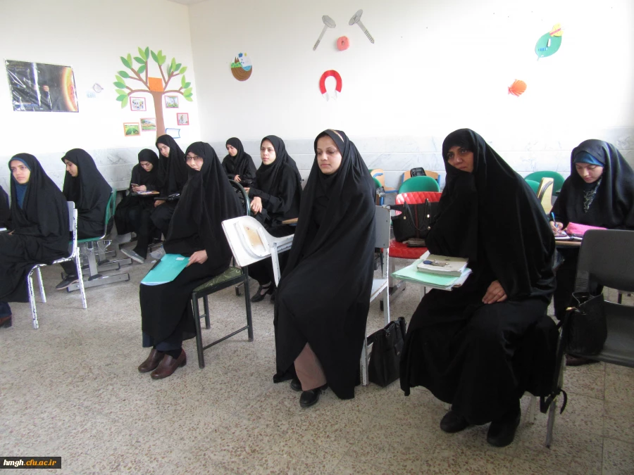 برگزاری جلسات دفاع از کارنمای معلمی (پروژه) 2