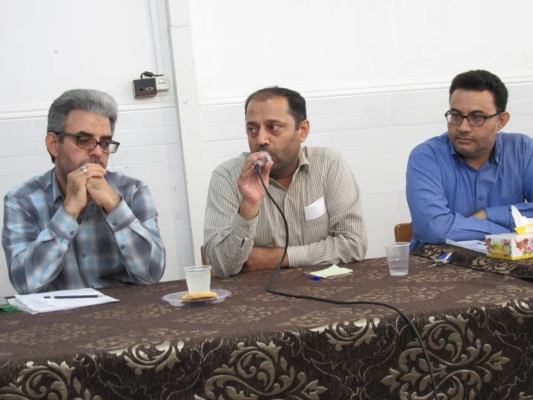 جلسه شورای اداری پردیس حضرت معصومه(س) برگزار گردید. 2