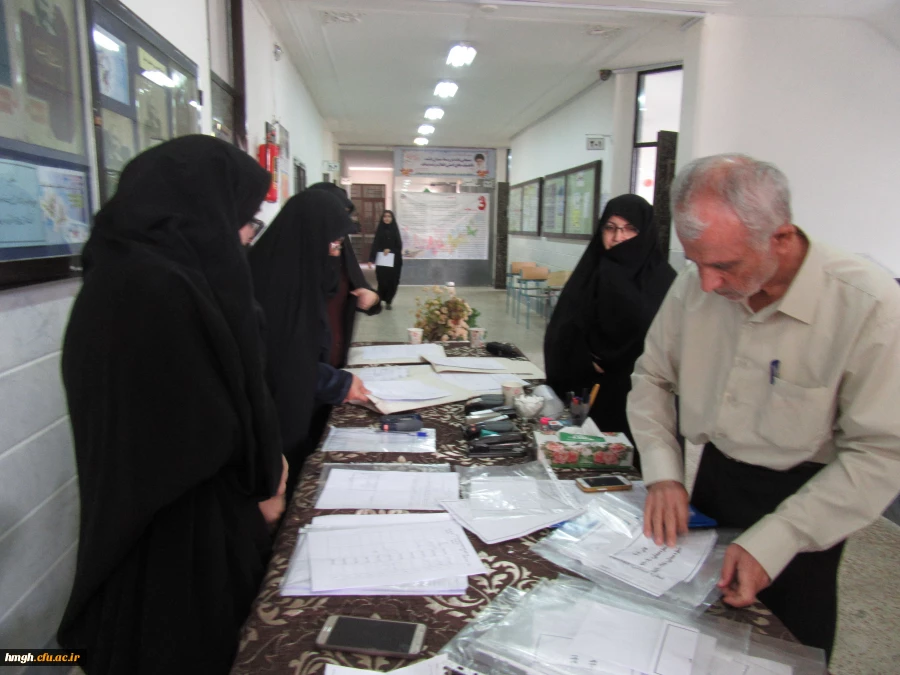 بازدید مسؤولان دانشگاه فرهنگیان استان قم از پردیس حضرت معصومه(س) در نخستین روز برگزاری امتحانات پایان نیمسال دوم 2