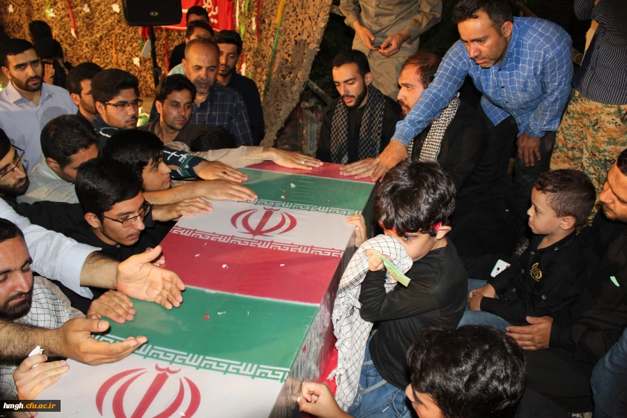 برگزاری مراسم شب وداع با شهید گمنام در پردیس حضرت معصومه(س) 2