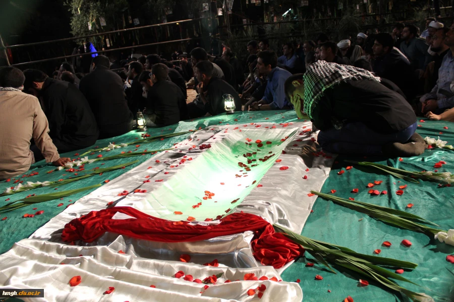 برگزاری مراسم شب وداع با شهید گمنام در پردیس حضرت معصومه(س) 2