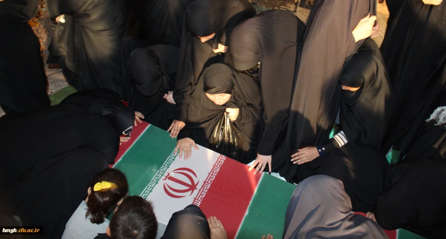 برگزاری مراسم شب وداع با شهید گمنام در پردیس حضرت معصومه(س) 2