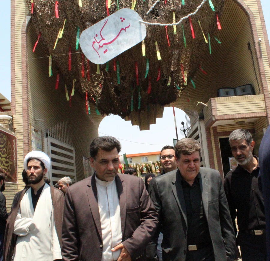 برگزار شد:

مراسم تشییع و خاکسپاری پیکر پاک شهید گمنام دفاع مقدس در پردیس حضرت معصومه (س) 6