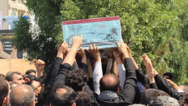 برگزار شد:

مراسم تشییع و خاکسپاری پیکر پاک شهید گمنام دفاع مقدس در پردیس حضرت معصومه (س) 7