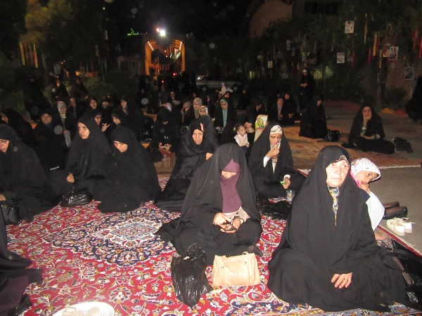 مراسم بزرگداشت هفتمین روز تدفین شهید گمنام در پردیس حضرت معصومه(س) برگزار شد. 2