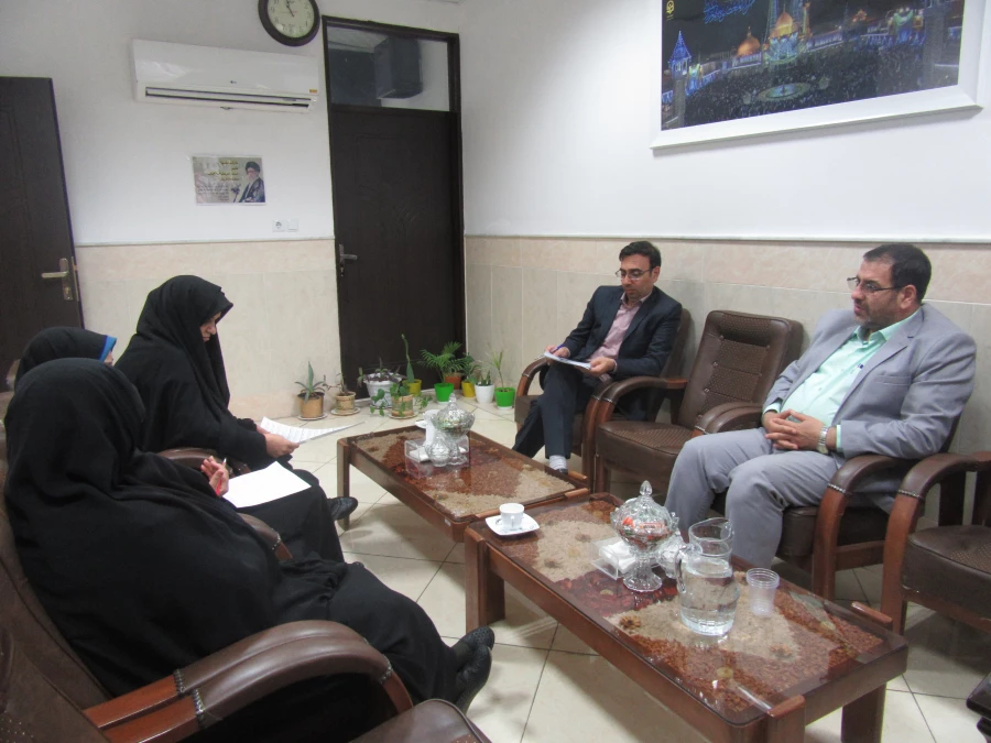 برگزار گردید: 

جلسه مدیران گروه و بخش آموزشی با سرپرست مدیریت امور پردیس های استان قم 3