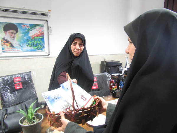 پویش "من غدیری ام" در پردیس حضرت معصومه(س) 2