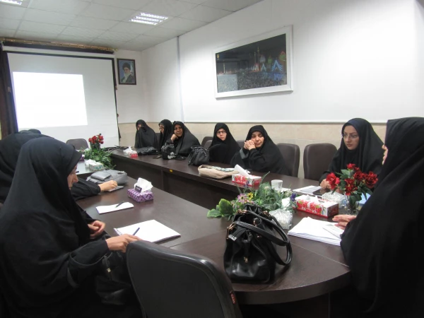 جلسه توجیهی اساتید کارورزی 1 برگزار گردید. 6