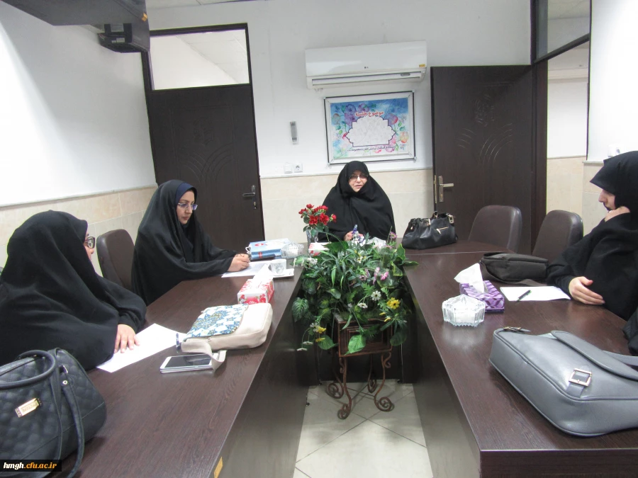 جلسه توجیهی اساتید کارورزی 1 برگزار گردید. 8