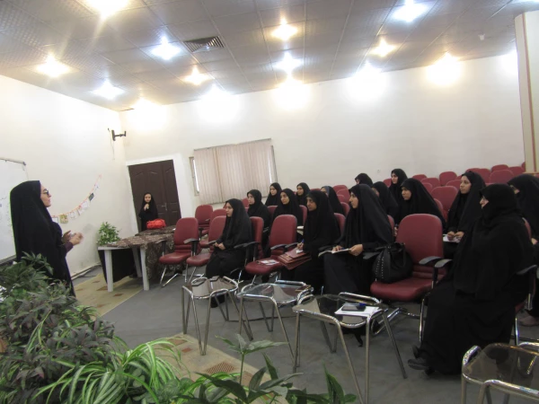 کارگاه به اشتراک گذاری تجربیات نومعلمان برگزار گردید. 4