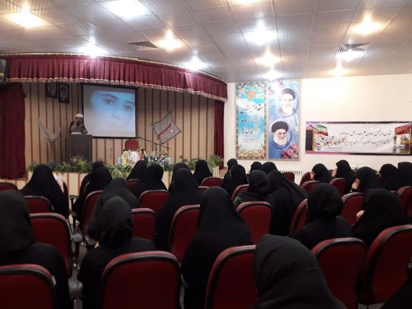 اولین برنامه ساعت فرهنگی در سال تحصیلی 99-98: 

مراسم افتتاحیه سال تحصیلی جدید و گرامیداشت هفته دفاع مقدس  2