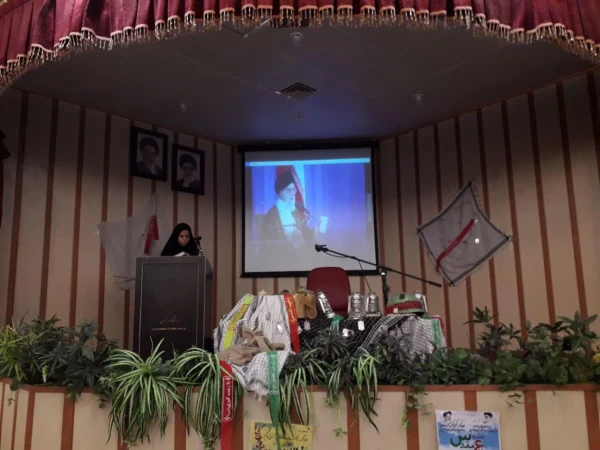 اولین برنامه ساعت فرهنگی در سال تحصیلی 99-98: 

مراسم افتتاحیه سال تحصیلی جدید و گرامیداشت هفته دفاع مقدس  2