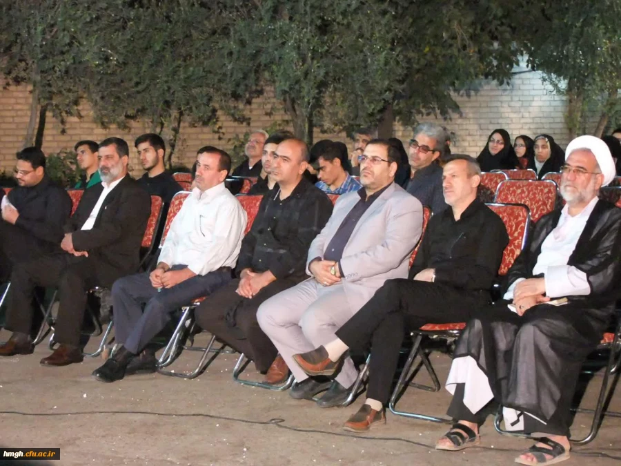 برگزار شد: 

یادوداره شهید گمنام مدفون در پردیس حضرت معصومه(س) 2