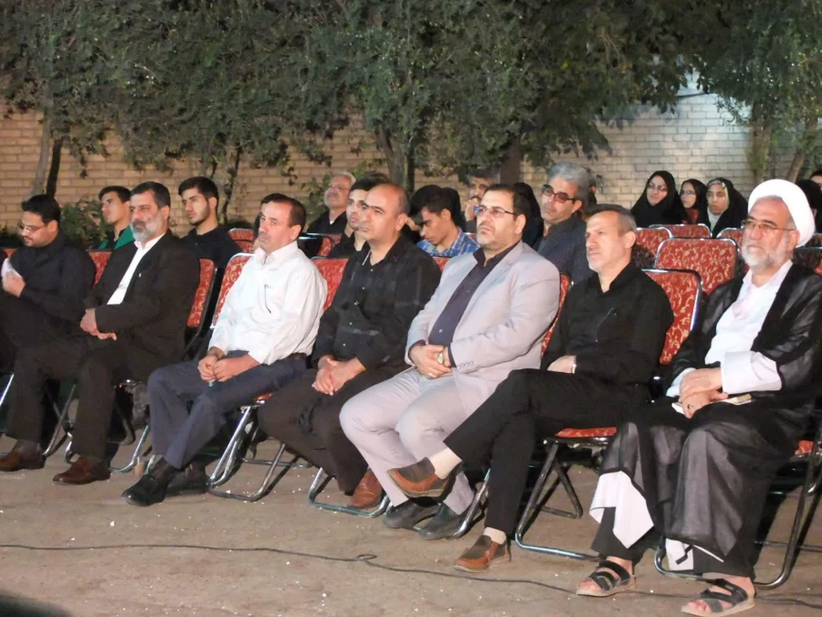 برگزار شد: 

یادوداره شهید گمنام مدفون در پردیس حضرت معصومه(س) 2