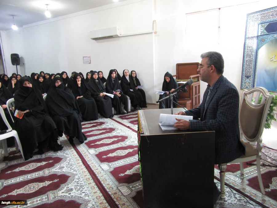 برنامه معارفه نودانشجومعلمان پردیس حضرت معصومه(س) برگزار شد. 2