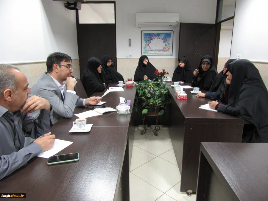 برگزاری جلسه شورای پردیس حضرت معصومه(س) 2