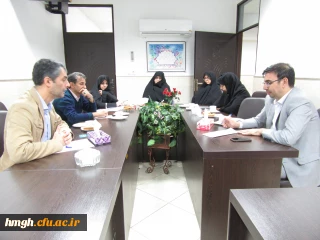 برگزاری جلسه با مسؤولان اداره کل آموزش فنی و حرفه ای استان قم