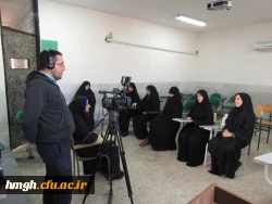 مصاحبه شبکه صدا و سیمای استانی نور با تعدادی از دانشجومعلمان پردیس حضرت معصومه(س) به مناسبت هفته وحدت 2