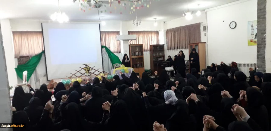 برگزاری برنامه ساعت فرهنگی به مناسبت هفته قرآن: 

پژوهش قرآنی با موضوع معجزات علمی قرآن: آفرینش انسان در قرآن 2