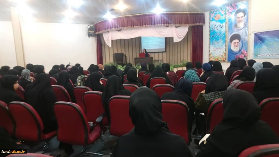 دومین جلسه از سلسله کارگاه های مسیر پژوهش و مقاله نویسی برگزار شد. 3