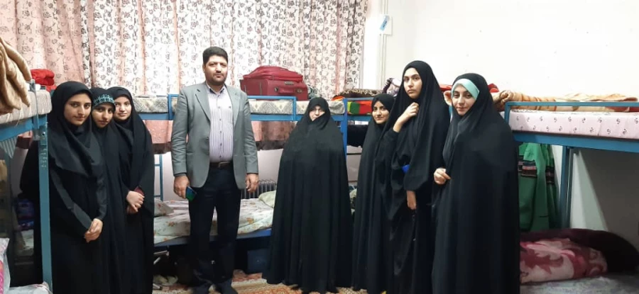 بازدید نمایندگان طرح و برنامه و بودجه دانشگاه فرهنگیان از پردیس حضرت معصومه(س) 2