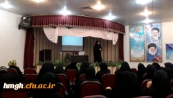 نشست معاون ابتدایی اداره کل آموزش و پرورش استان قم با داشجومعلمان پردیس حضرت معصومه(س)  2