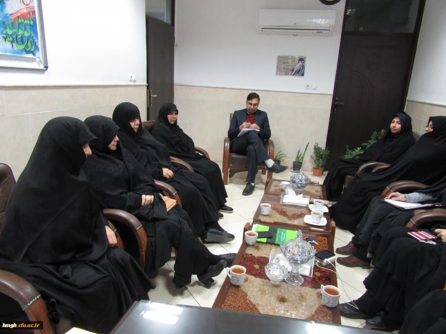 جلسه شورای پردیس حضرت معصومه(س) با موضوع تدارکات و اقدامات لازم در روز تشییع پیکر پاک شهید حاج قاسم سلیمانی برگزار شد. 2