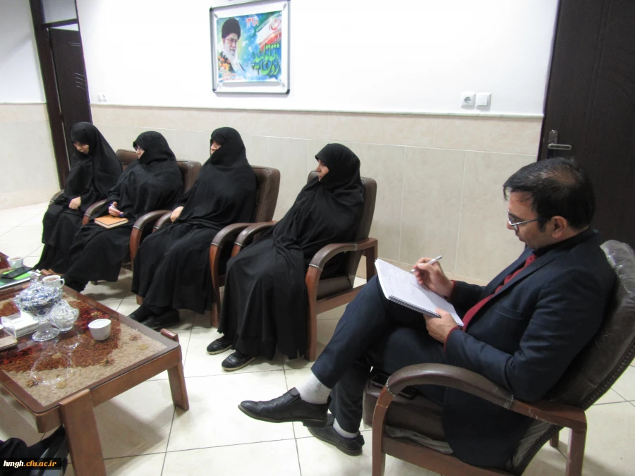 جلسه شورای پردیس حضرت معصومه(س) با موضوع تدارکات و اقدامات لازم در روز تشییع پیکر پاک شهید حاج قاسم سلیمانی برگزار شد. 2