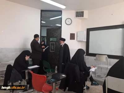 بازدید مسؤولان دانشگاه فرهنگیان استان قم از جلسه امتحانات و بخش های مختلف پردیس حضرت معصومه(س)