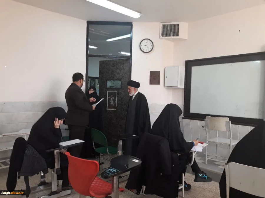 بازدید مسؤولان دانشگاه فرهنگیان استان قم از جلسه امتحانات و قسمت های مختلف پردیس حضرت معصومه(س) 2