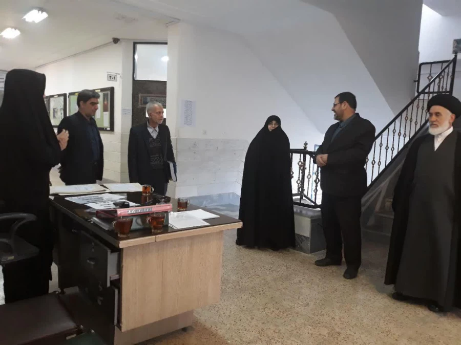 بازدید مسؤولان دانشگاه فرهنگیان استان قم از جلسه امتحانات و قسمت های مختلف پردیس حضرت معصومه(س) 2