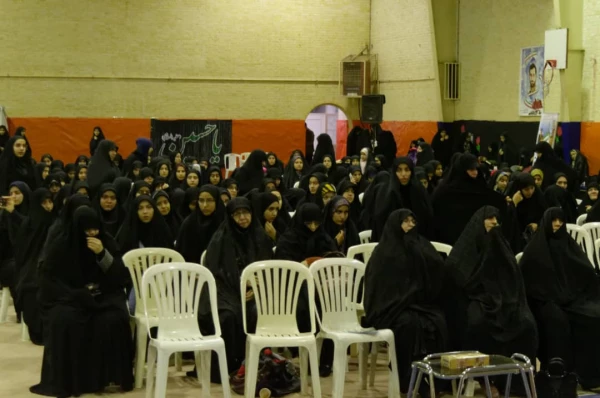 برگزاری ویژه برنامه "مرد زمانه" و نامگذاری سالن ورزشی پردیس حضرت معصومه(س) به نام سردار شهید حاج قاسم سلیمانی 2